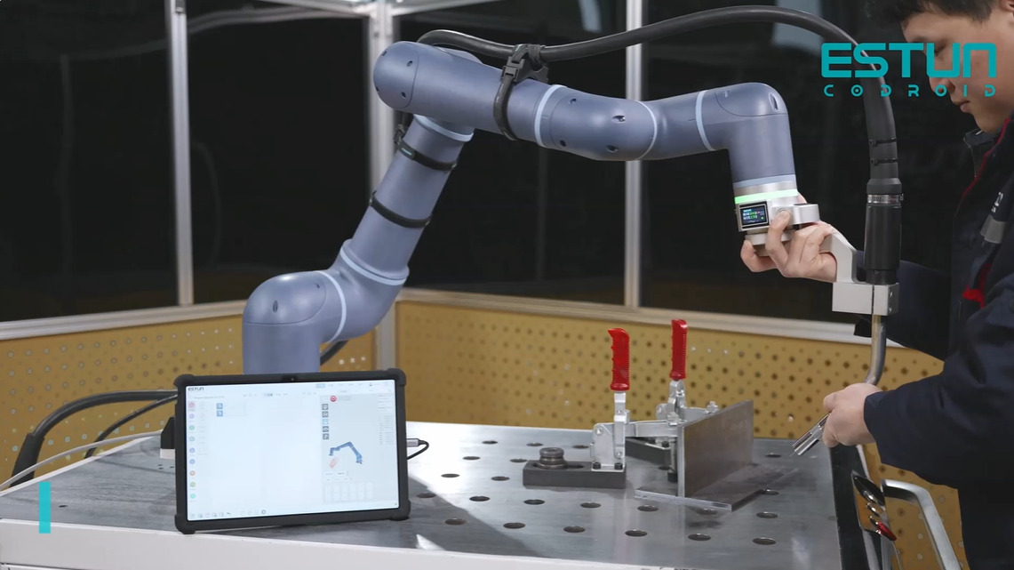 Soluzioni di saldatura ESTUN: migliorare la precisione, l'efficienza e la flessibilità nell'automazione della saldatura